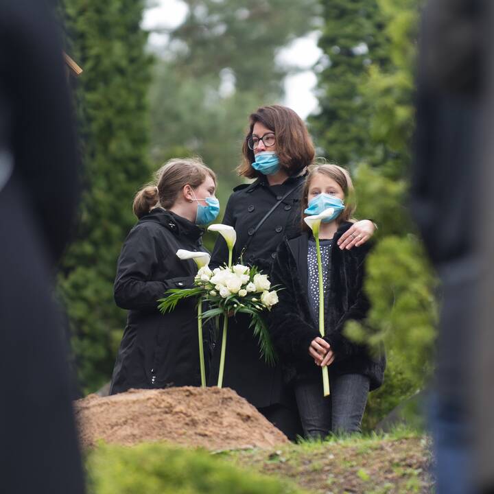 KTU gimnazijos įkūrėjas B. Burgis atgulė amžinojo poilsio