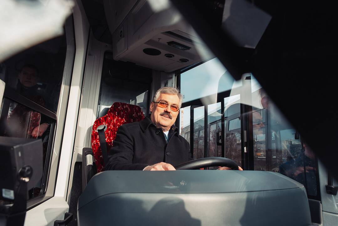 Tvarumas: didžiausias atnaujinimas įmonės istorijoje – net 100 naujutėlių hibridinių ir aplinkai kur kas draugiškesnių MAN autobusų. 