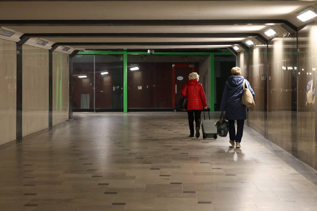 Požeminės perėjos moterų tualete mirė vyras