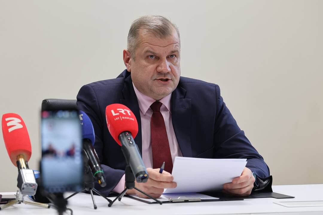Kauno policijos spaudos konferencija dėl rastų klastočių
