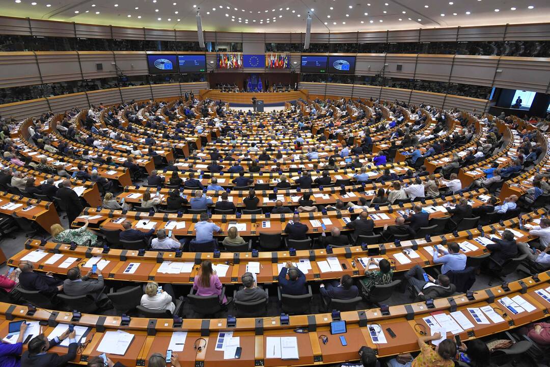 Gerai: beveik du trečdaliai europiečių teigiamai vertina savo šalies narystę ES, ir tai yra didžiausias rezultatas nuo 2007-ųjų. Lietuvoje tokių 82 proc., 20 proc. punktų daugiau nei pernai rudenį.