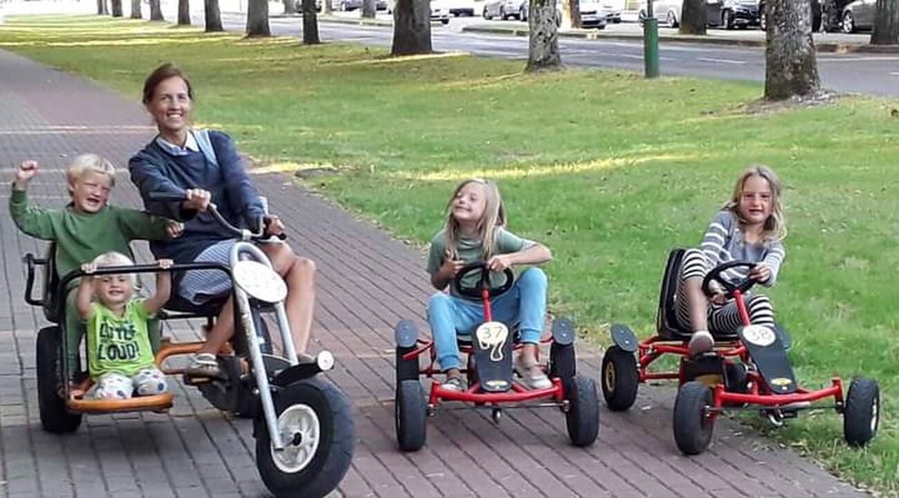 Artimi: tėvai tikisi, kad ateityje visi jų vaikai bus ramstis vienas kitam, kai to prireiks.
