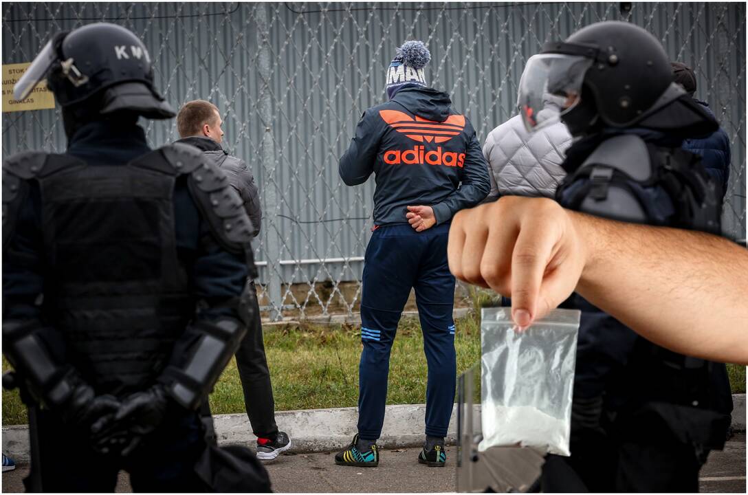 Kalinys įklampino Pravieniškių darbuotoją: viskas dėl narkotikų