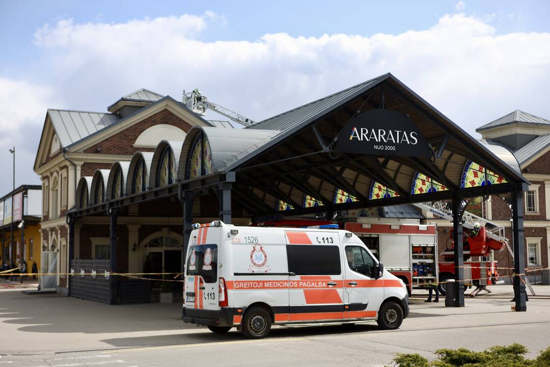 „Urmo“ bazės miestelyje užsiliepsnojo kavinė
