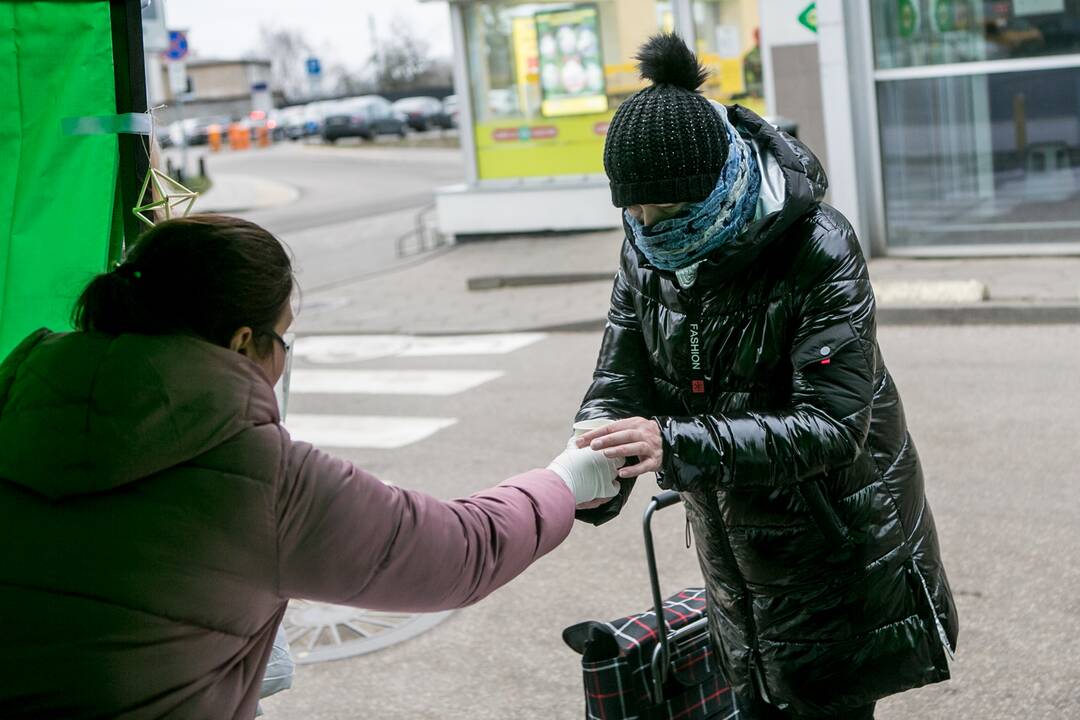 Bendrystė: šiandien ir rytoj savo gamybos žaisliuką galite atnešti čia ir išmainyti į kitą.