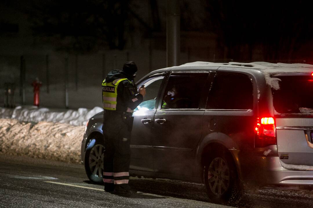 Kauno kelių policijos reidas, ieškant neblaivių vairuotojų