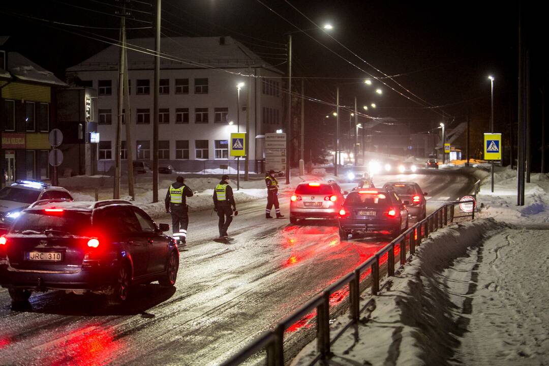 Kauno kelių policijos reidas, ieškant neblaivių vairuotojų