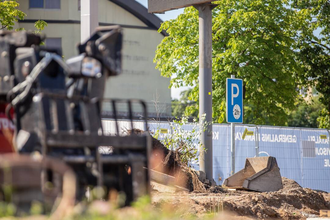 Naujos statybos keičia Savanorių prospekto veidą