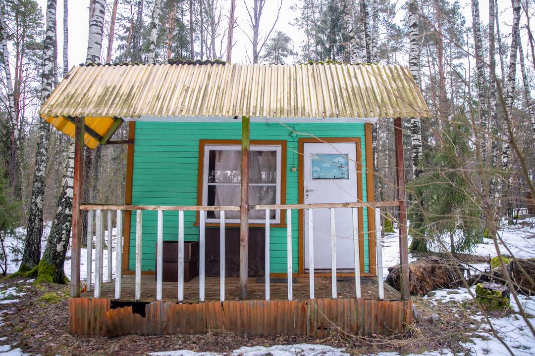 Įtarimai: inspektorių akiratyje atsidūrė ir Kauno apskrities aviacijos sklandymo klubo vadovo M.Žaliuko namelis.