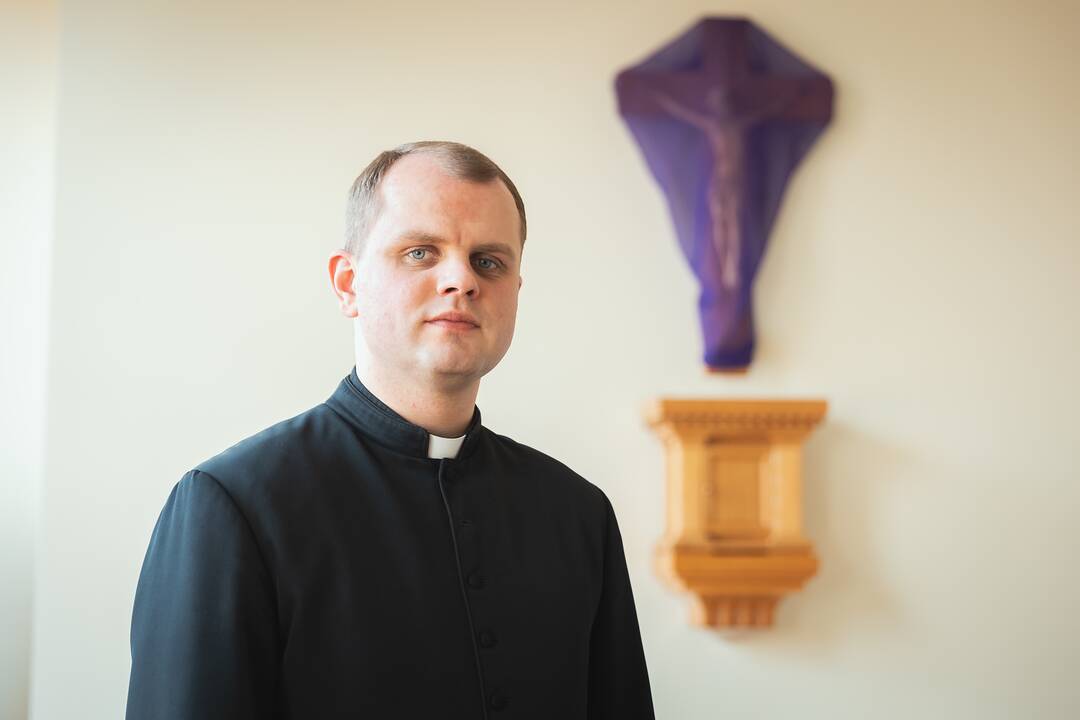Pasiruošimas: V.Lizdenis primena, kad laukiant šv.Velykų reikia pasidomėti, apie ką ši šventė, kas yra Dievo ir žmogaus santykis, kas yra Kristus.