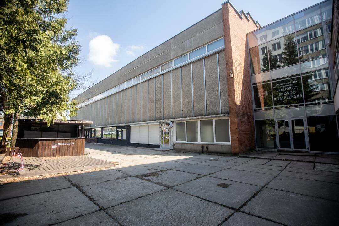 Situacija: restorano savininkai įtaria, kad G.Leonas jiems keršija, nes jie ėmė kelti nepatogius klausimus.