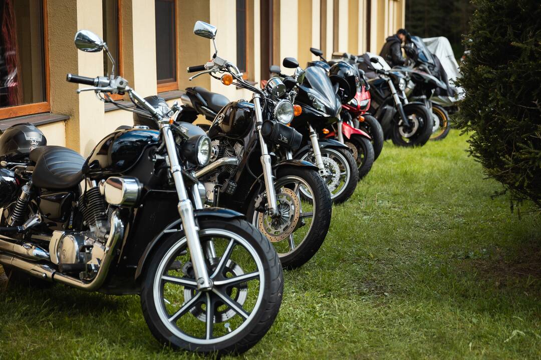 Džiugina: pasak K.Čeponio ir L.Pečiukaičio, dažnai viešai aptariamos motociklininkų klaidos, bet pamirštama, kiek jie suteikia džiaugsmo miesto gyventojams.