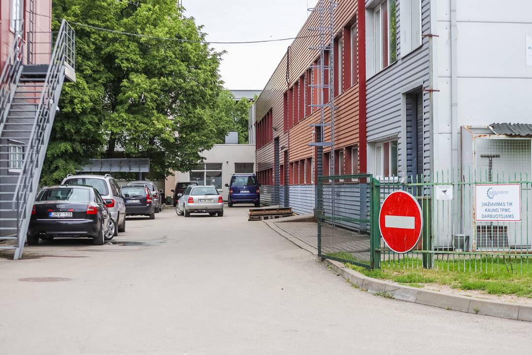 Įtaka: atrodo, kad P.Čepą globoja ir Darbo partija, ir konservatoriai.