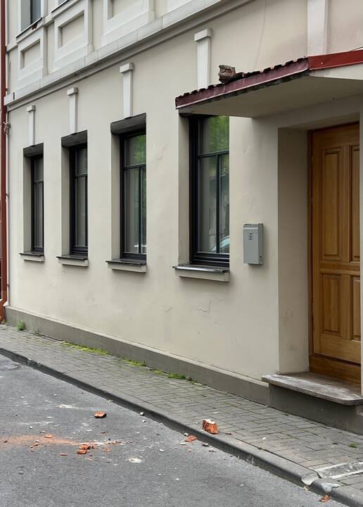 Paslėpė: Žydų ligoninė po tentu paslėpta 2018 m., bet tai nesprendžia esminių pastato tvarkybos klausimų.