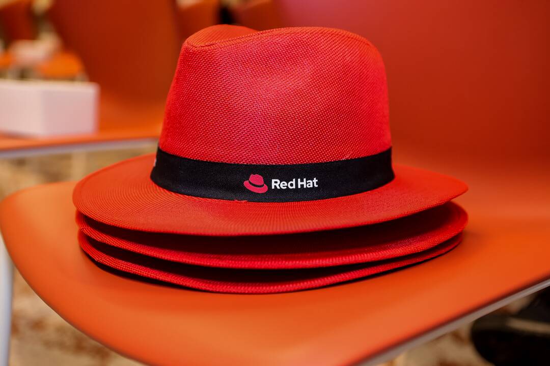 Tikslas: „Red Hat“ ir KITM sukuria galimybę moksleiviams susitikti su verslo atstovais, naudojančiais atvirojo kodo programinę įrangą.