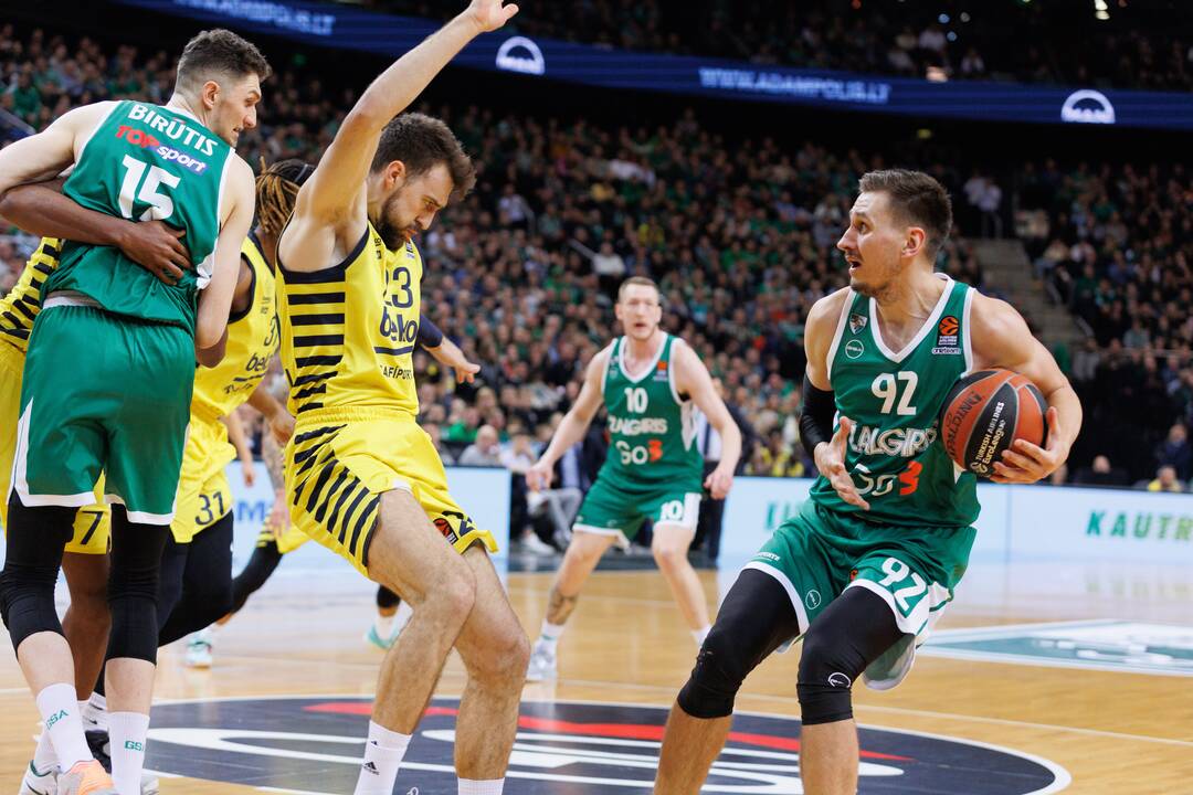 Patirtis: šiemet sausio 5-ąją Kaune žalgiriečiai sutriuškino „Fenerbahce“ ekipą 86:66.