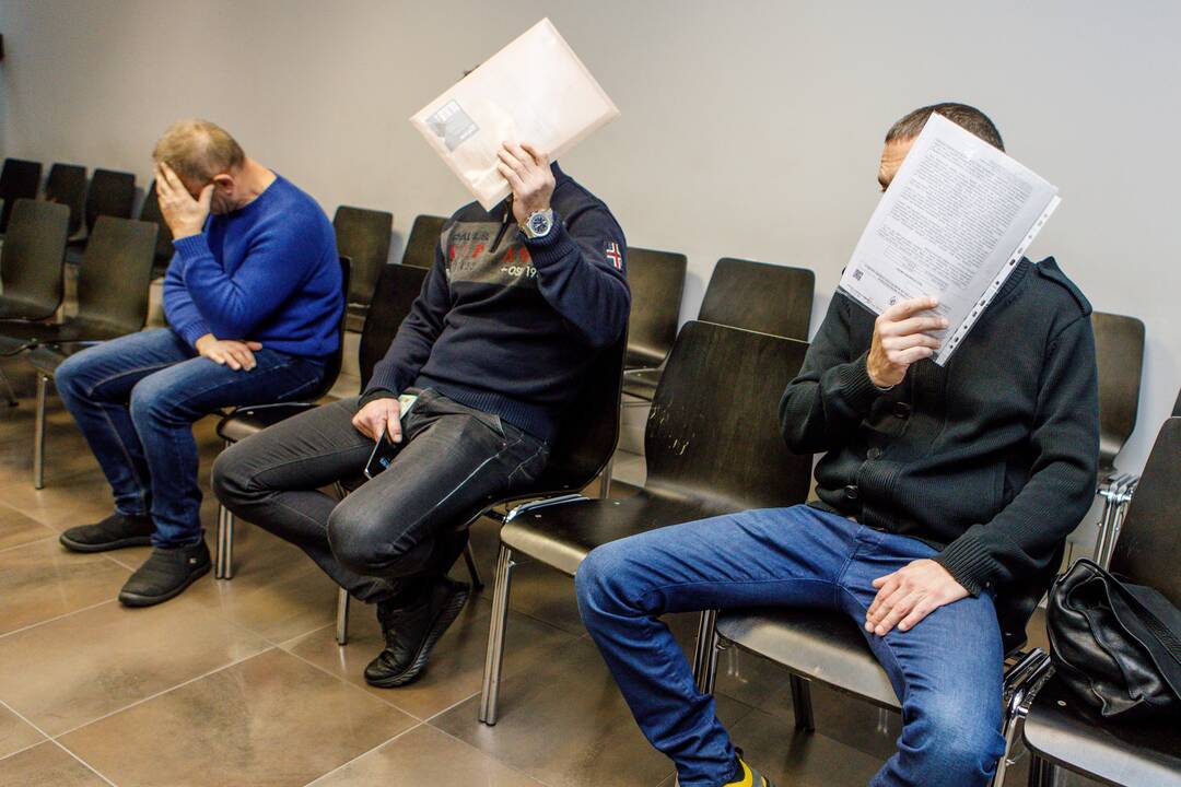 Iš kairės: Dainius Puskunigis, Vladislavas Dobrovolskis, Imantas Piktužis