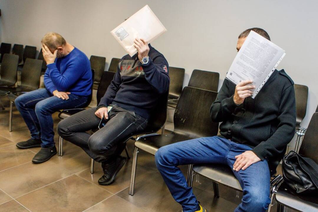 Iš kairės: Dainius Puskunigis, Vladislavas Dobrovolskis, Imantas Piktužis