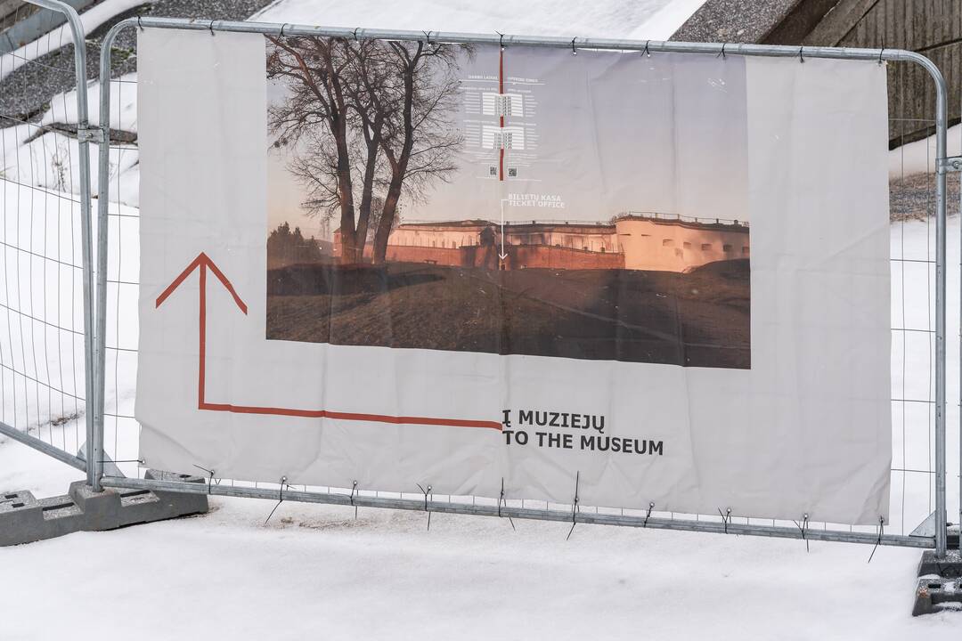 Unikalumas: IX forto pastatas priskiriamas vadinamajam brutalizmo stiliui.
