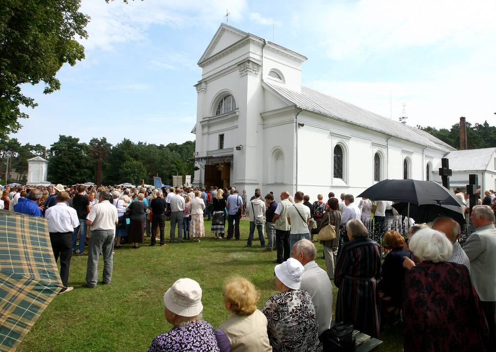 Masė: Šiluvą per atlaidus aplanko tūkstančiai žmonių.