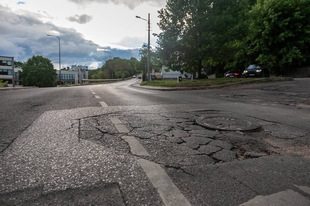 Darbai: po rekonstrukcijos Žemaičių gatvėje bus pakeista kelio danga, šaligatviai ir apšvietimas.