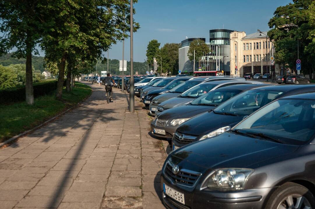 Požiūris: kauniečiai neabejoja, kad nepaisant jų kritikos, Karaliaus Mindaugo prospektui apmokestinti bus pritarta.