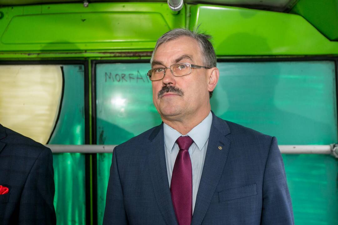 Veikėjas: į Kauno miesto tarybą nusitaikęs buvęs "Kauno vandenų" vadovas L.Baltrėnas figūravo ir garsiojoje korupcijos byloje, tačiau atsakomybės išvengė.