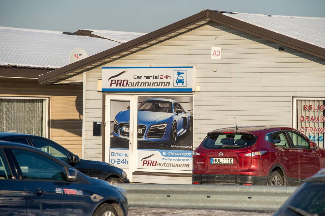 Nuomonė: teisininkų manymu, kai kuriais atvejais automobilių nuomos reikalai kvepia kažkokiu sukčiavimu, šantažu: duok pinigų, o jeigu ne – perduosime tave Kelių policijai ir tave tampys.