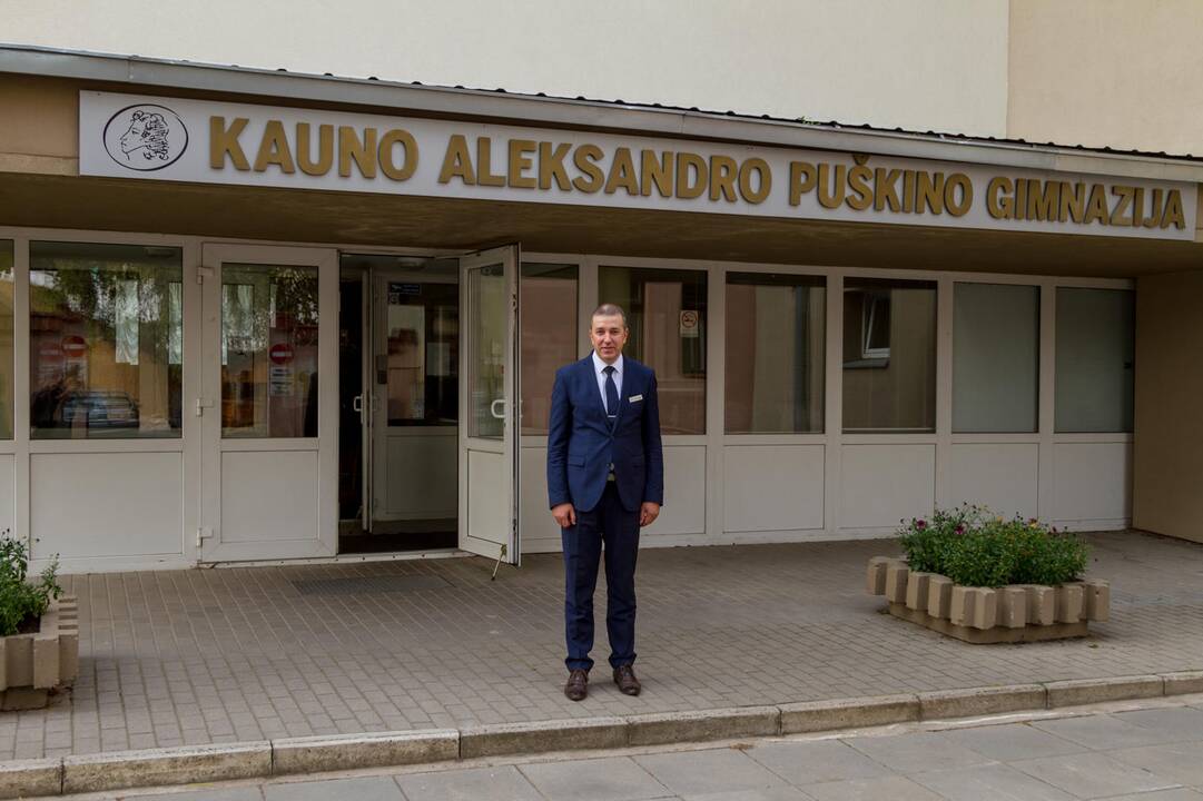 Įžeisti: E.Griškevičiui apmaudu, kad ponia Lina nepagrįstai apšmeižė mokyklą ir visą kolektyvą.