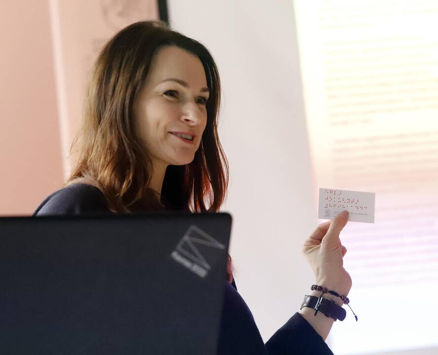 Nauda: J.Tutlytė neabejojo, kad prieinamumo gidas atliks didelį darbą.