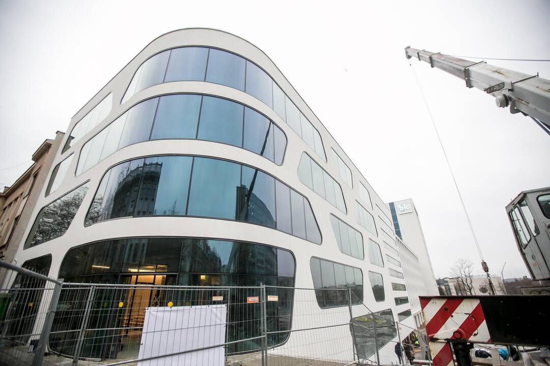 Naujakuriai: naujame verslo centre jau veikia pirmieji verslai.