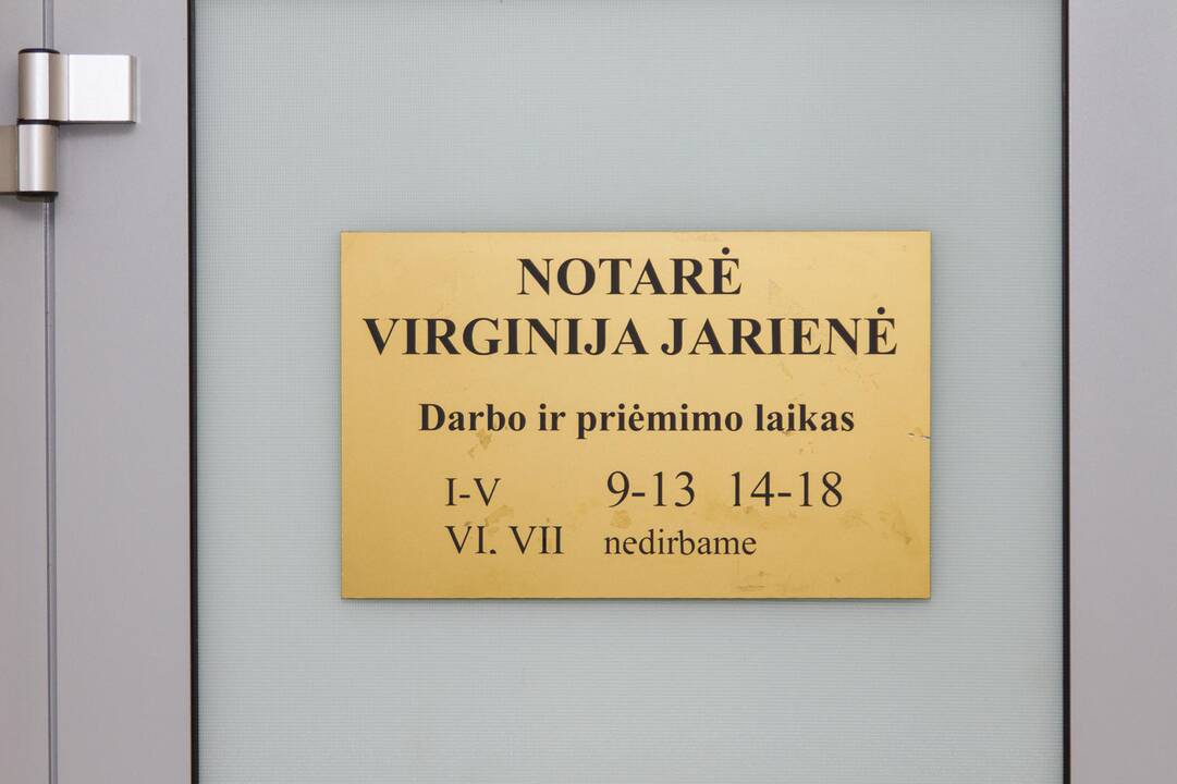 Ginčas: Gedimino g. 5-ajame name esančio buto pardavimas tapo nesutarimų priežastimi.