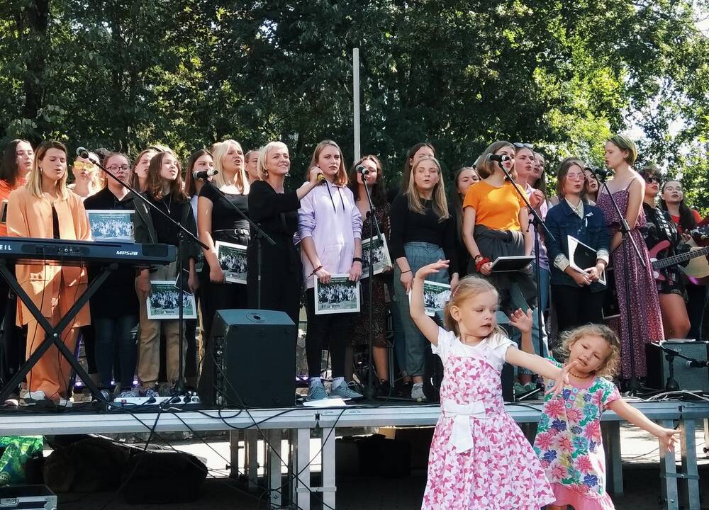 Ankykščiuose baigėsi dvyliktasis „Purpurinis vakaras“