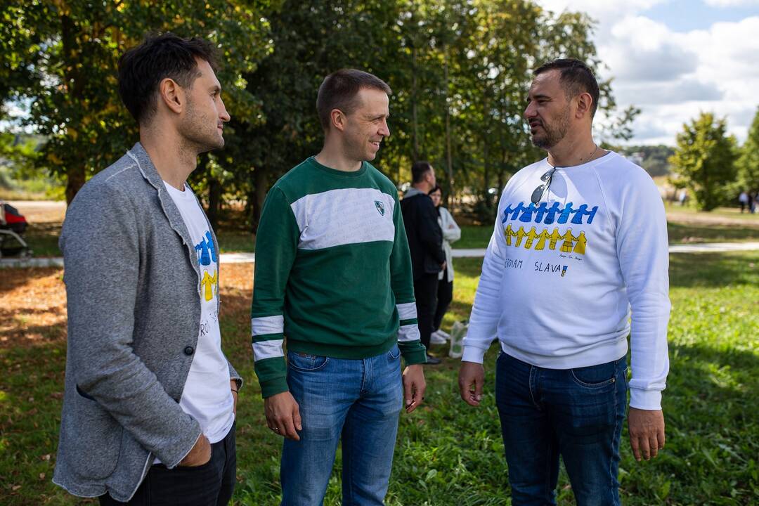 Komanda: Kauno „Herojaus“ mokykloje surengta ukrainiečių bendruomenės šventė.
