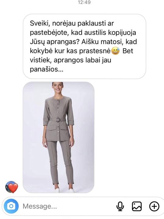 Sandra Žilinskienė (viduryje)