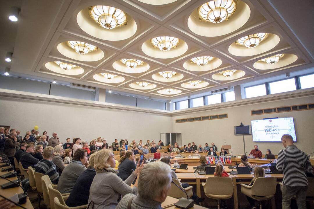 Vyriausybės 100-asis gimtadienis
