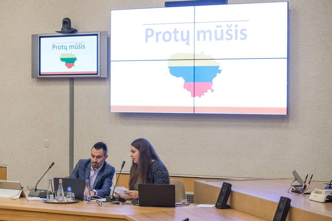 Vyriausybės 100-asis gimtadienis