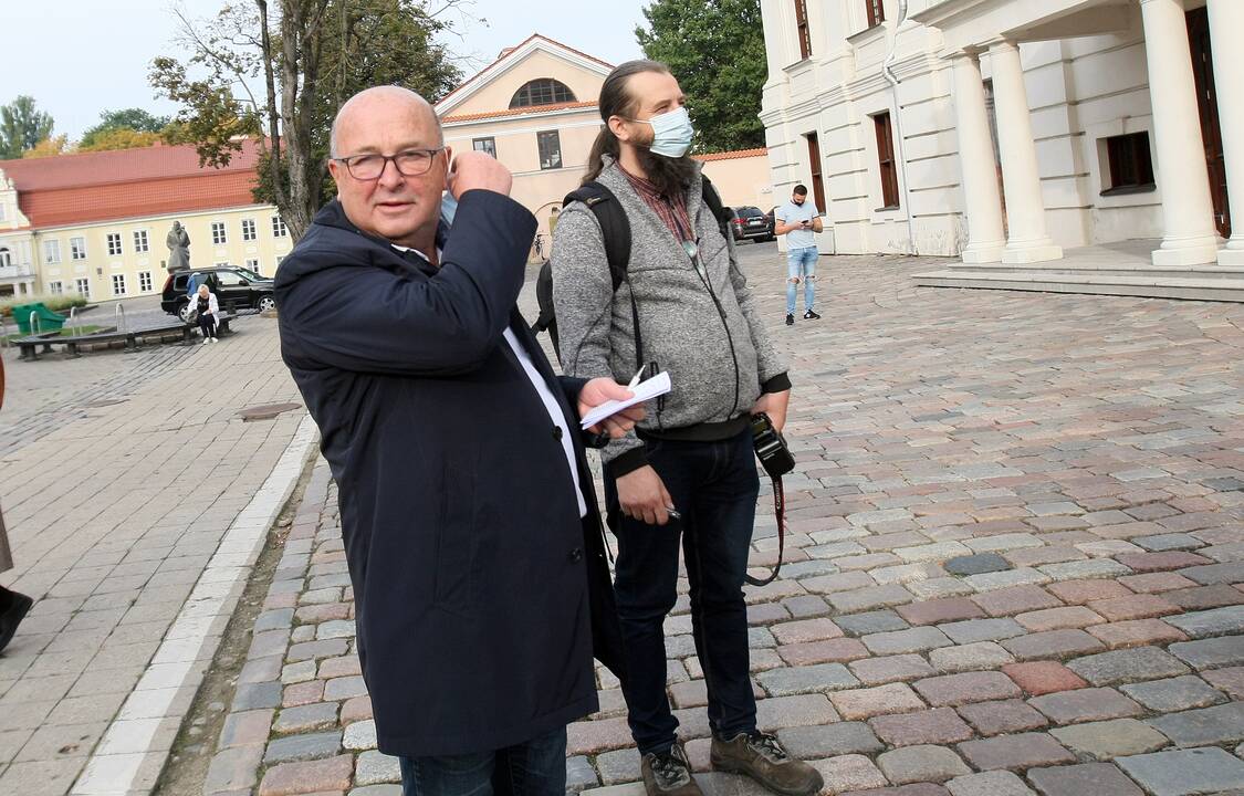 Seimo rinkimuose iš anksto balsavo Kauno meras V. Matijošaitis
