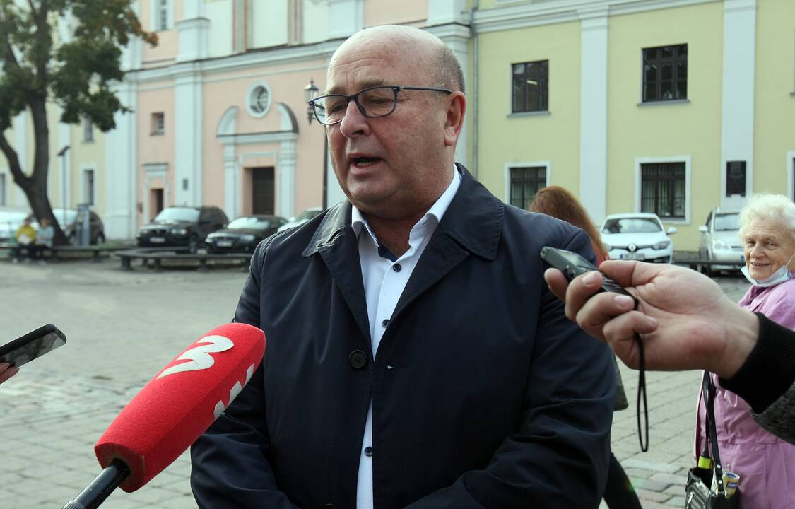 Seimo rinkimuose iš anksto balsavo Kauno meras V. Matijošaitis