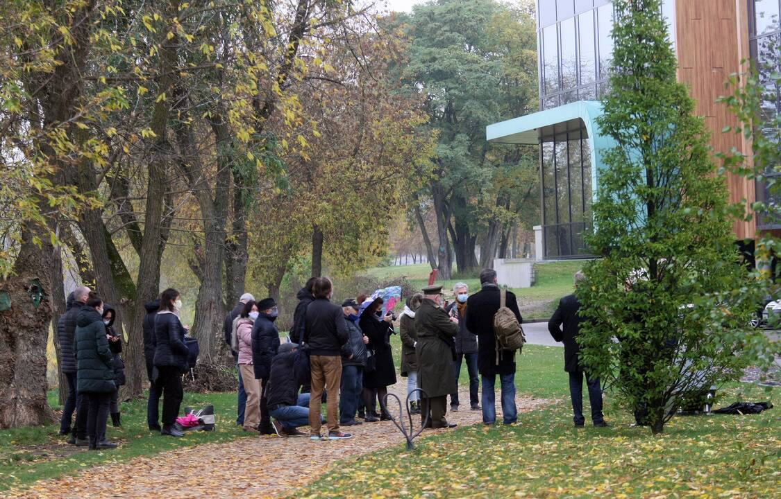 „Makabi“ stadiono vietą primins skulptūra Jonavos gatvėje