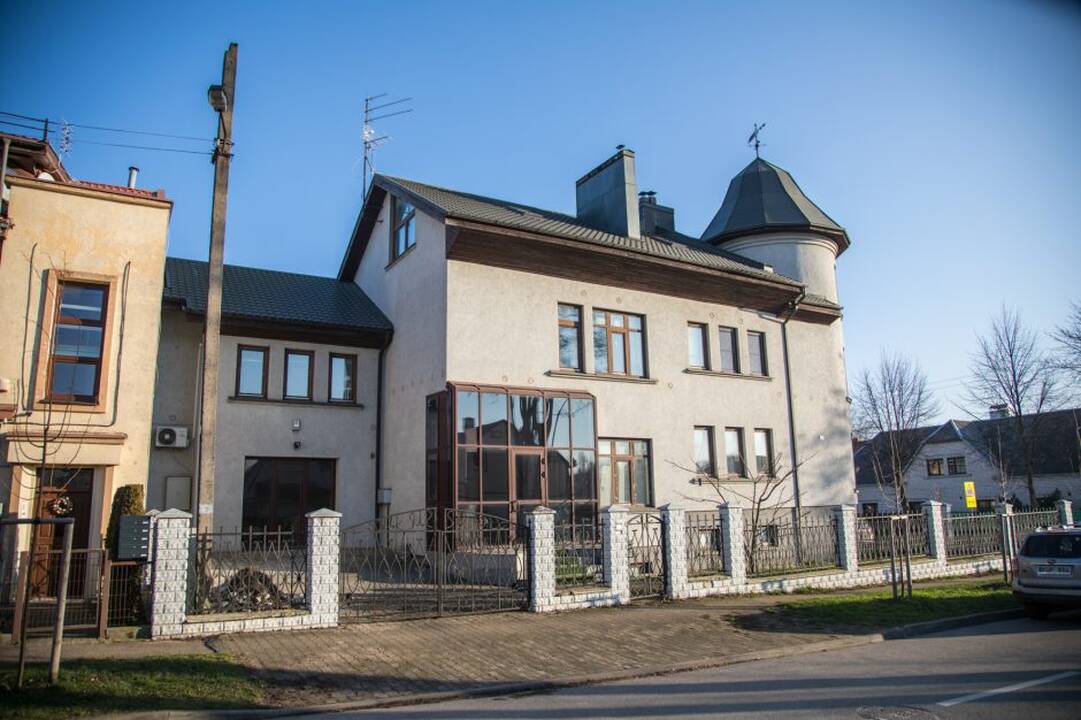 Finalas: šiame Žaliakalnio name butą nuomavęsi indai, teisėsaugininkų duomenimis, po tragedijos buvo iš jo išvyti.