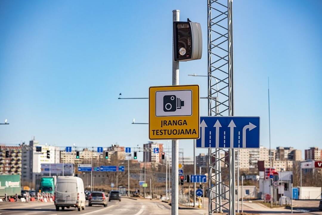 Naujieji greičio matuokliai Vilniuje pradeda fiksuoti pažeidimus