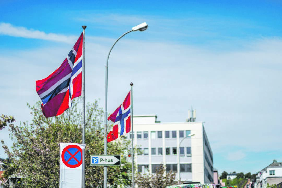 Pa­si­rin­ki­mas: kol Lie­tu­vos po­li­ti­kai nė ne­si­var­gi­na im­tis žie­di­nių sa­vi­val­dy­bių refor­mos iš es­mės, Nor­ve­gi­jos val­džia vie­tos sa­vi­val­dy­bių ini­cia­ty­vų ne­stab­do ir įgy­ven­di­na rea­lius po­ky­čius. 