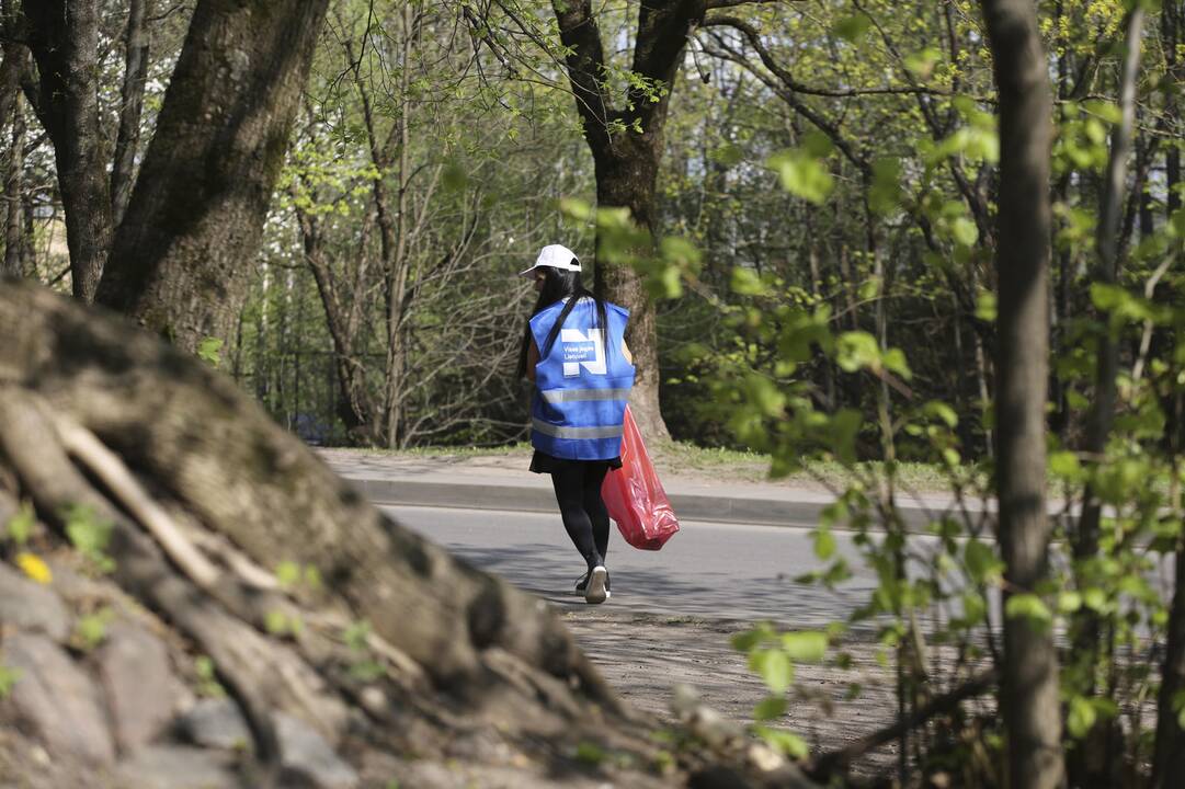 Vilniuje – visuotinė švaros akcija „Darom“