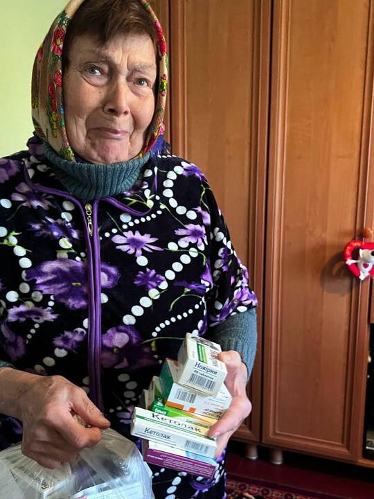  Pasirinkimas: O. Brit paliko Paryžių, nes negalėjo iš toli stebėti, kas vyksta su jos šalimi.