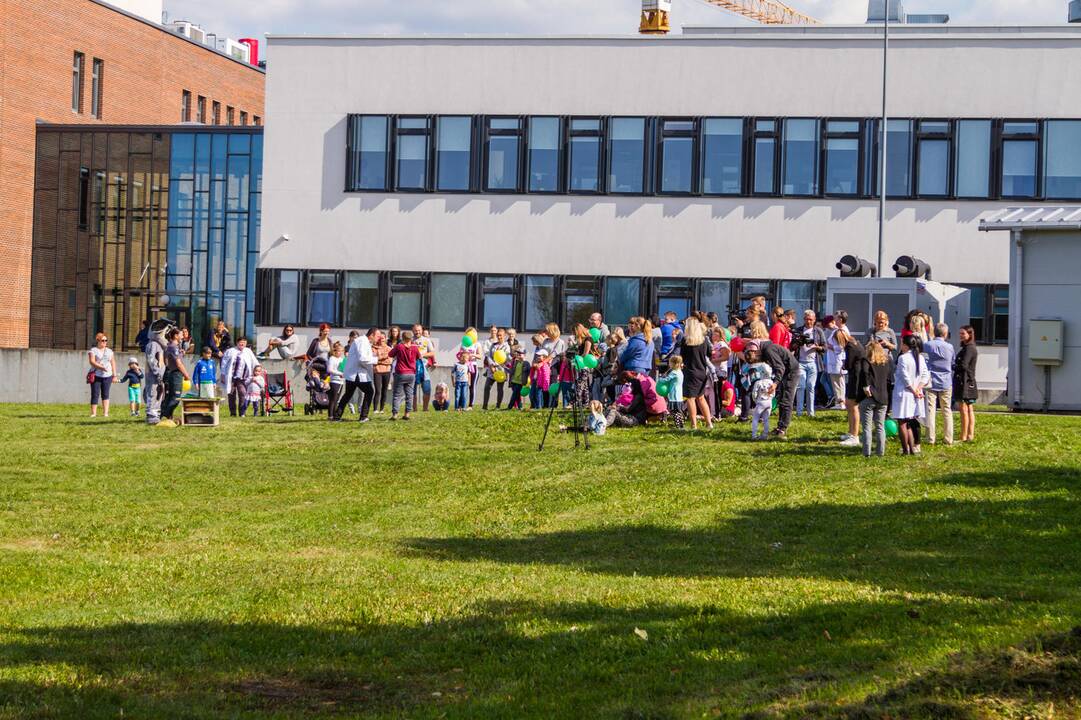 Policijos ir jojikų siurprizas ligoniukams