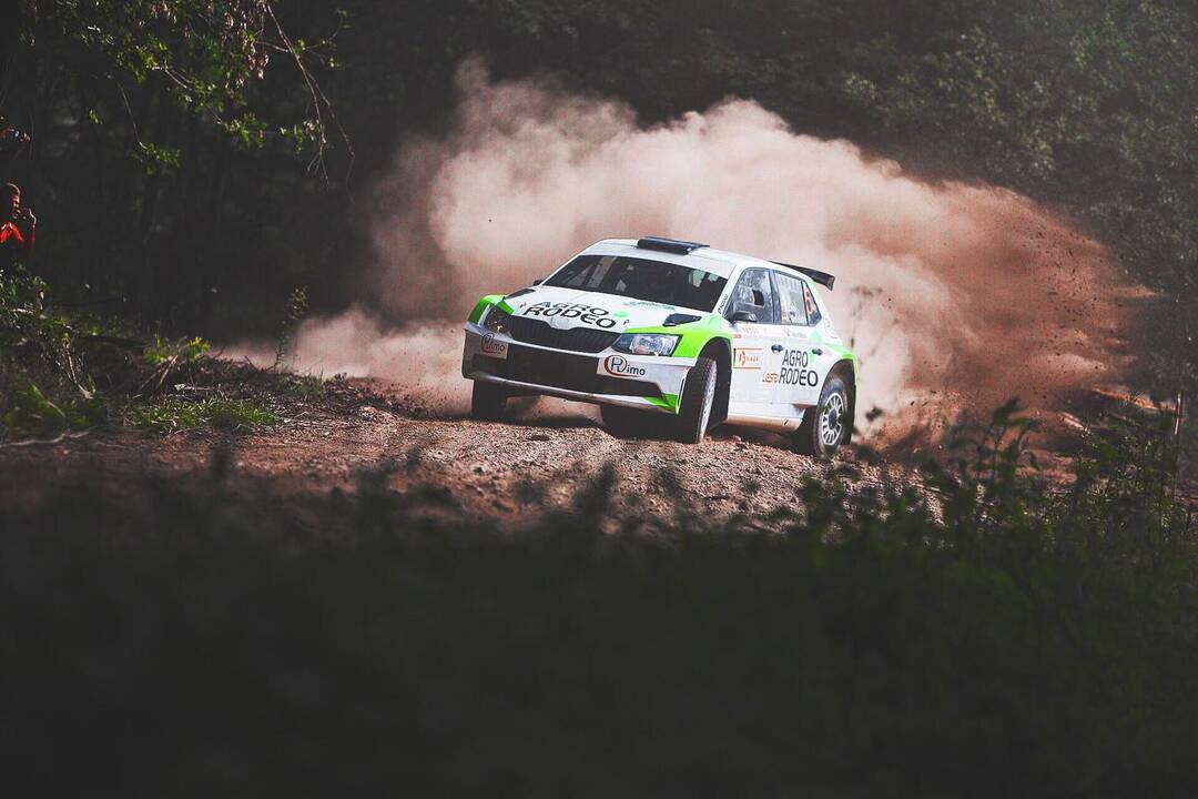 Skaičius: V.Žalai "Viada Rally Žemaitija" paženklintas vienetukais – pirmas kartas su "Škoda Fabia R5" ralio varžybose, pirmas kartas su nauju šturmanu ir galiausiai pirma vieta ant ralio apdovanojimų pakylos.
