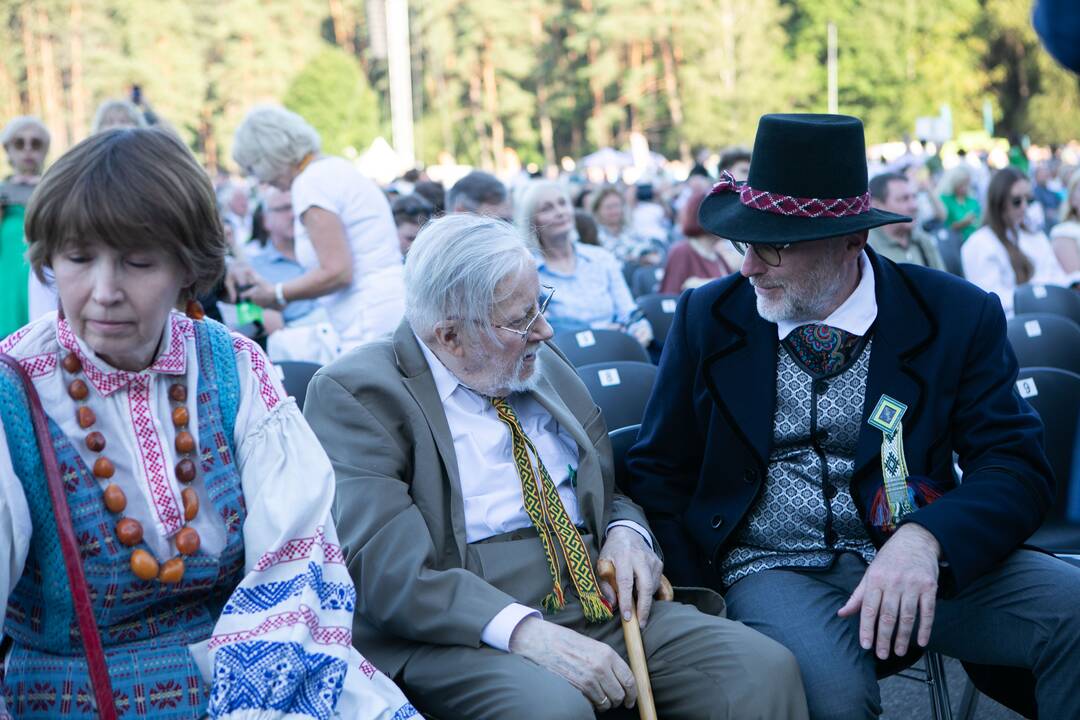 Vingio parke – šimtmečio Dainų šventės finalas 