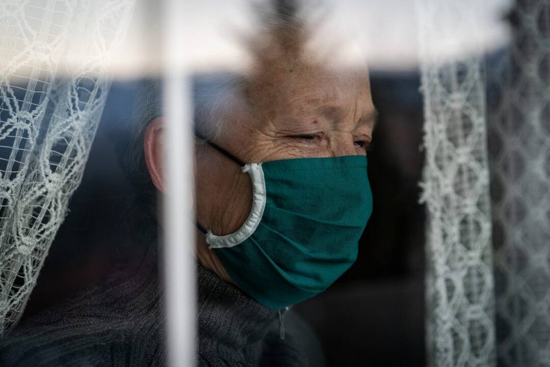 Po vaistus siūliusios nepažįstamosios apsilankymo 90-metė pasigedo 12 tūkst. eurų