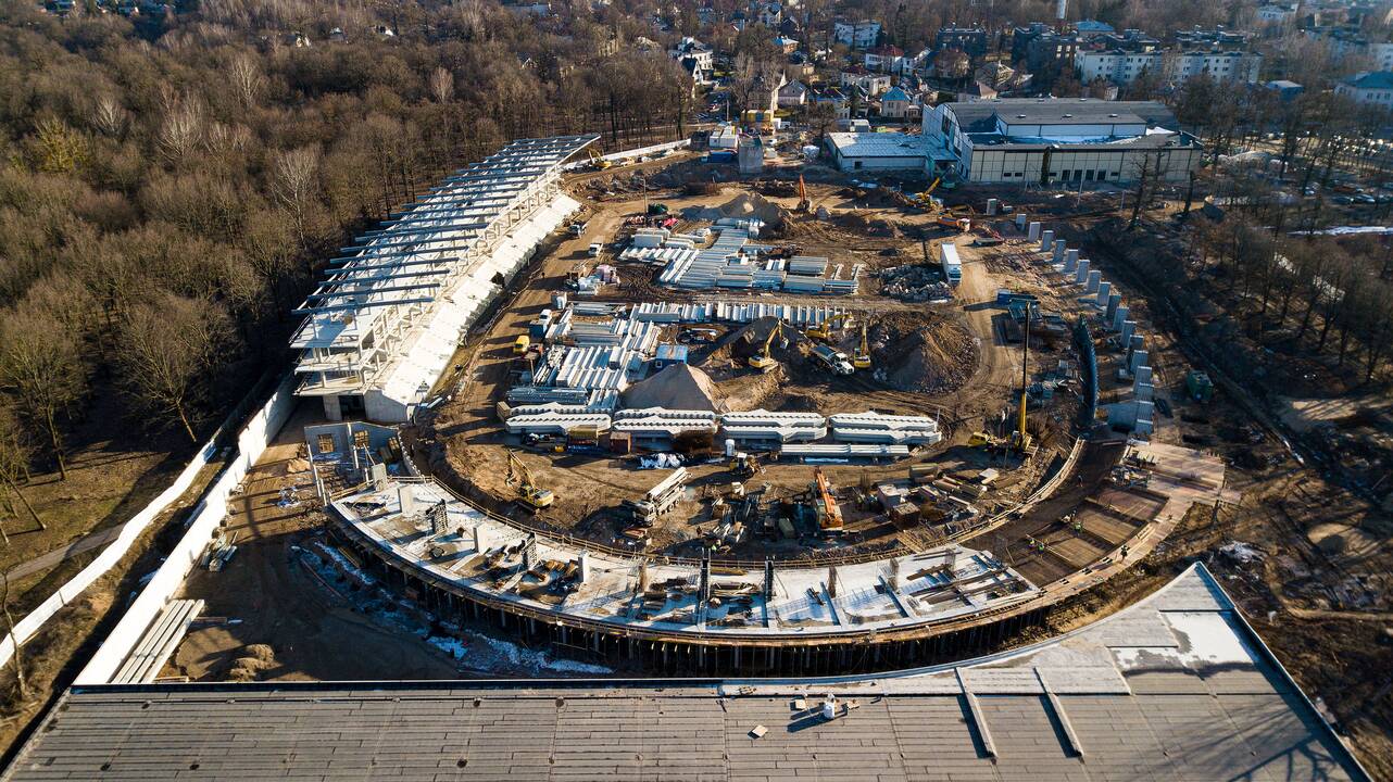 Kas valdys Sporto halę ir stadioną?